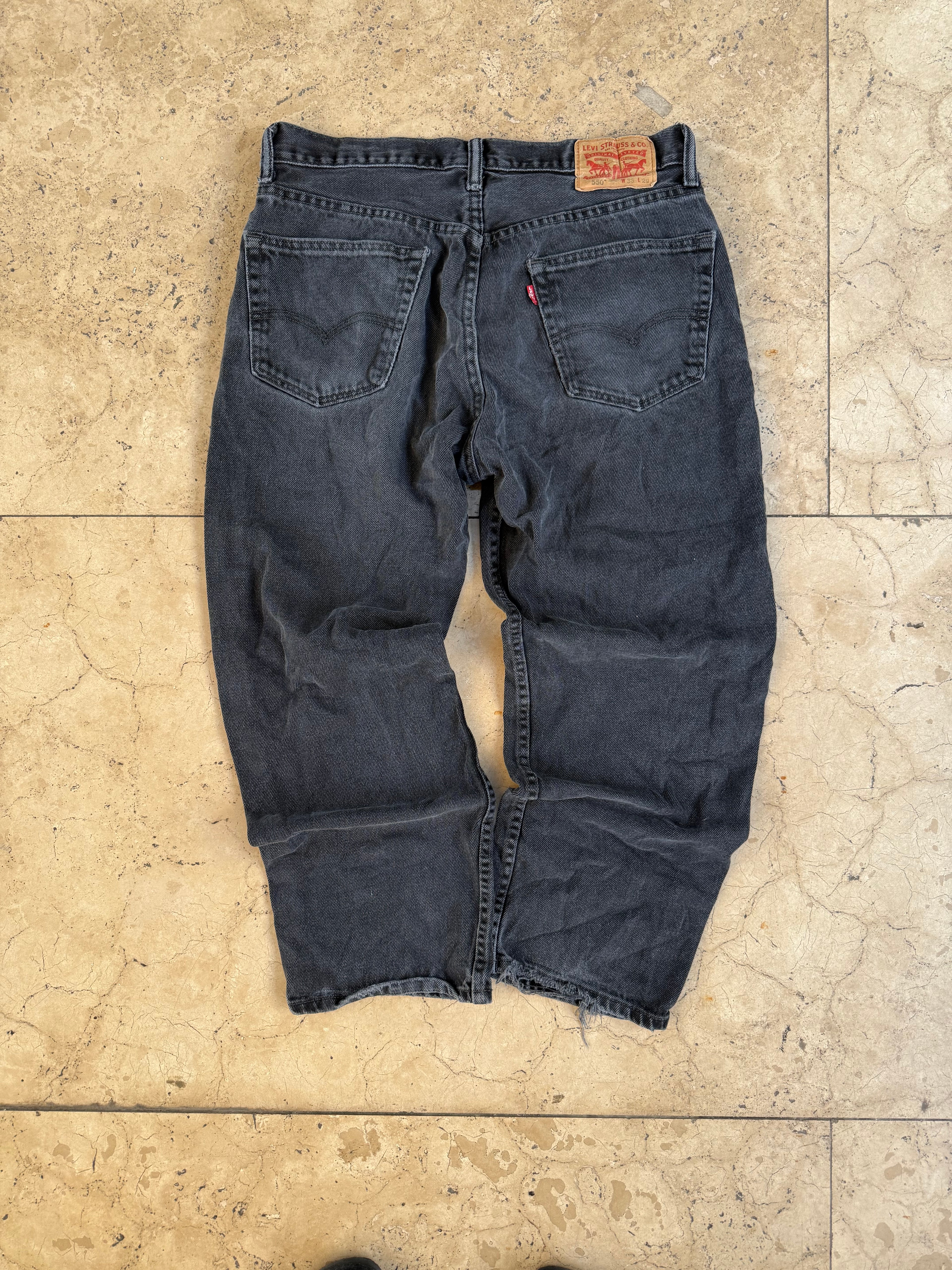 Levi’s 550 black vintage jeans