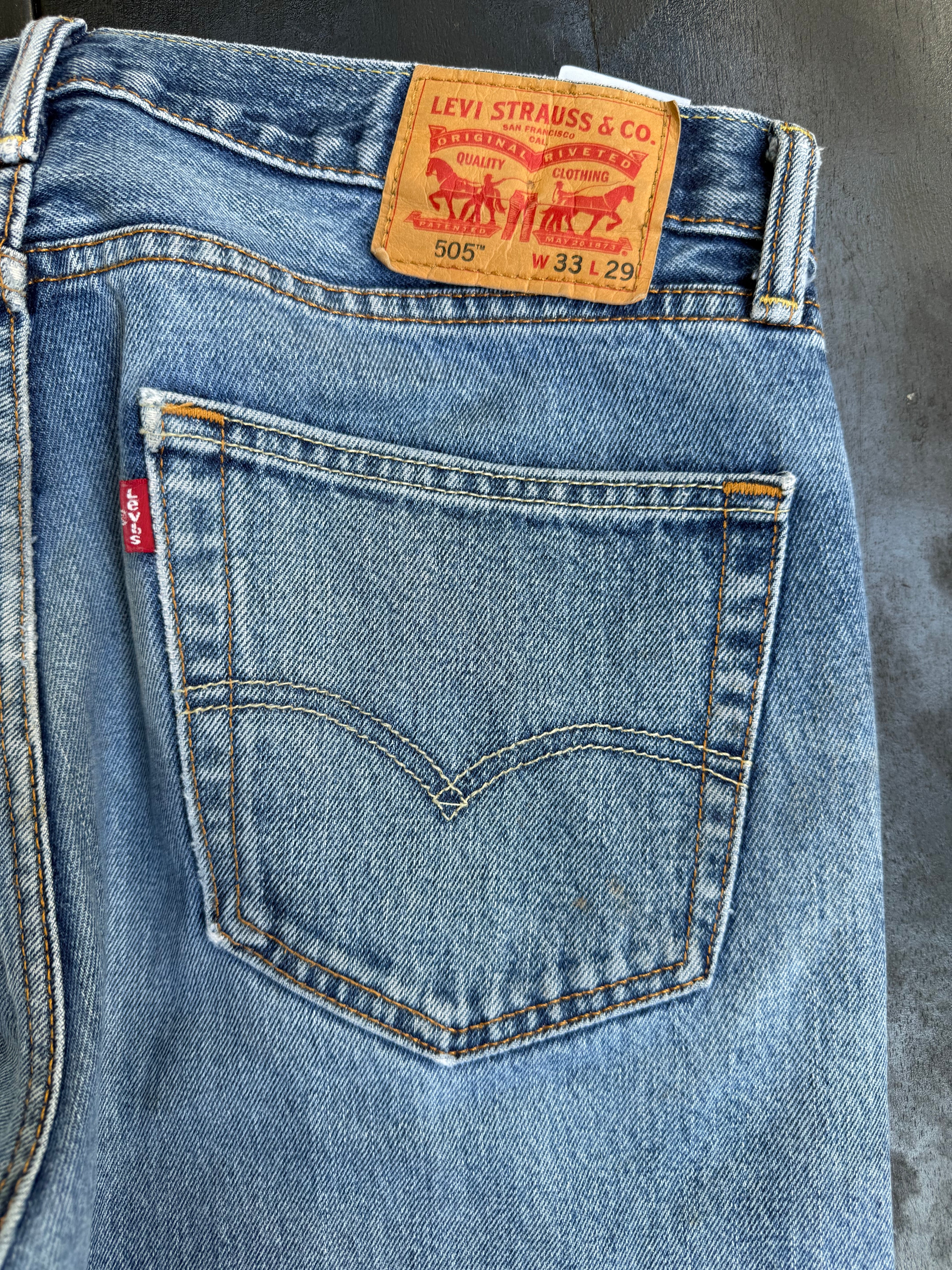 Levi’s 505 Regular Fit Vintage Light Blue